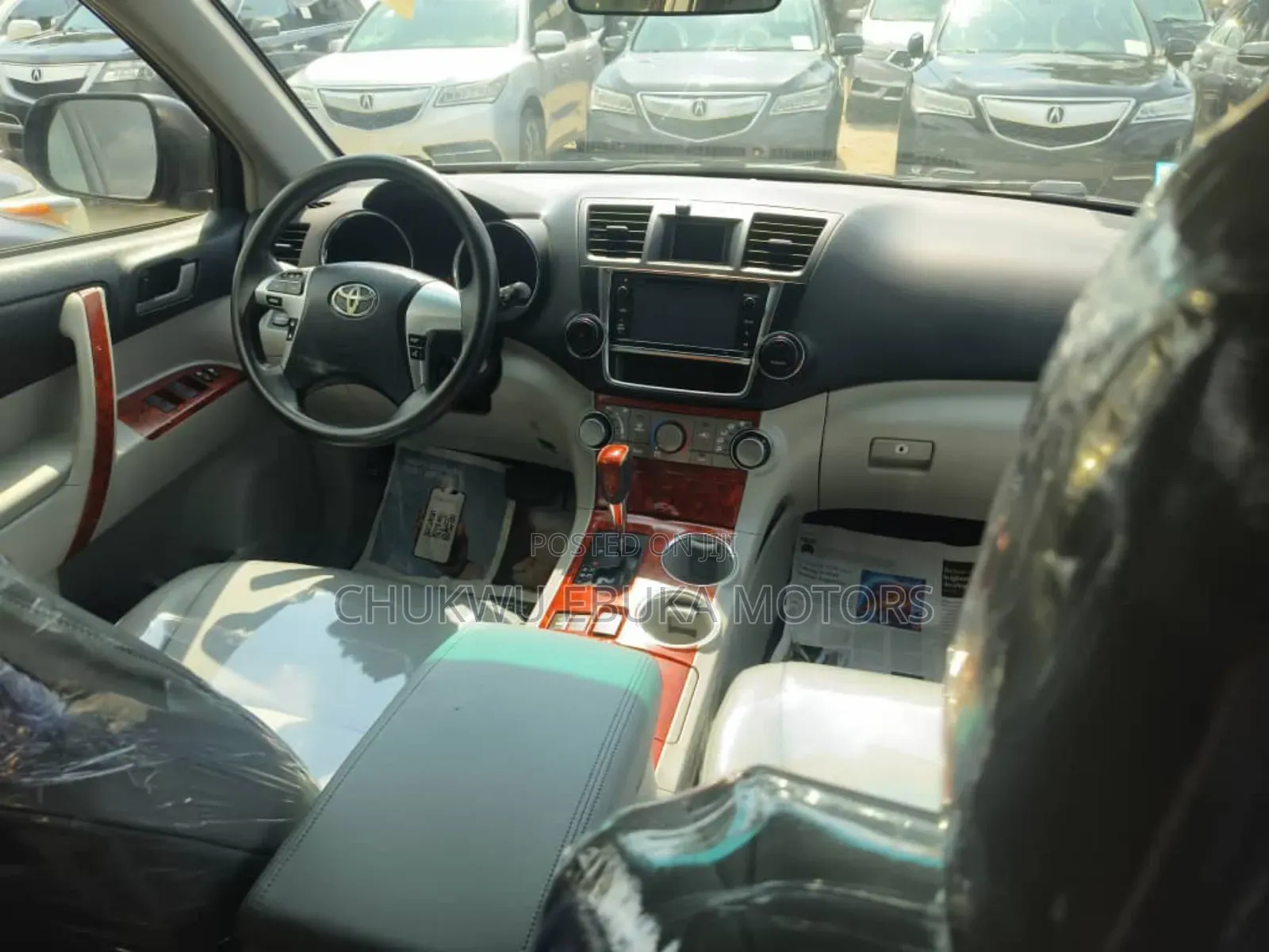 Toyota Highlander Limited 3.5L 2WD 2013 Red