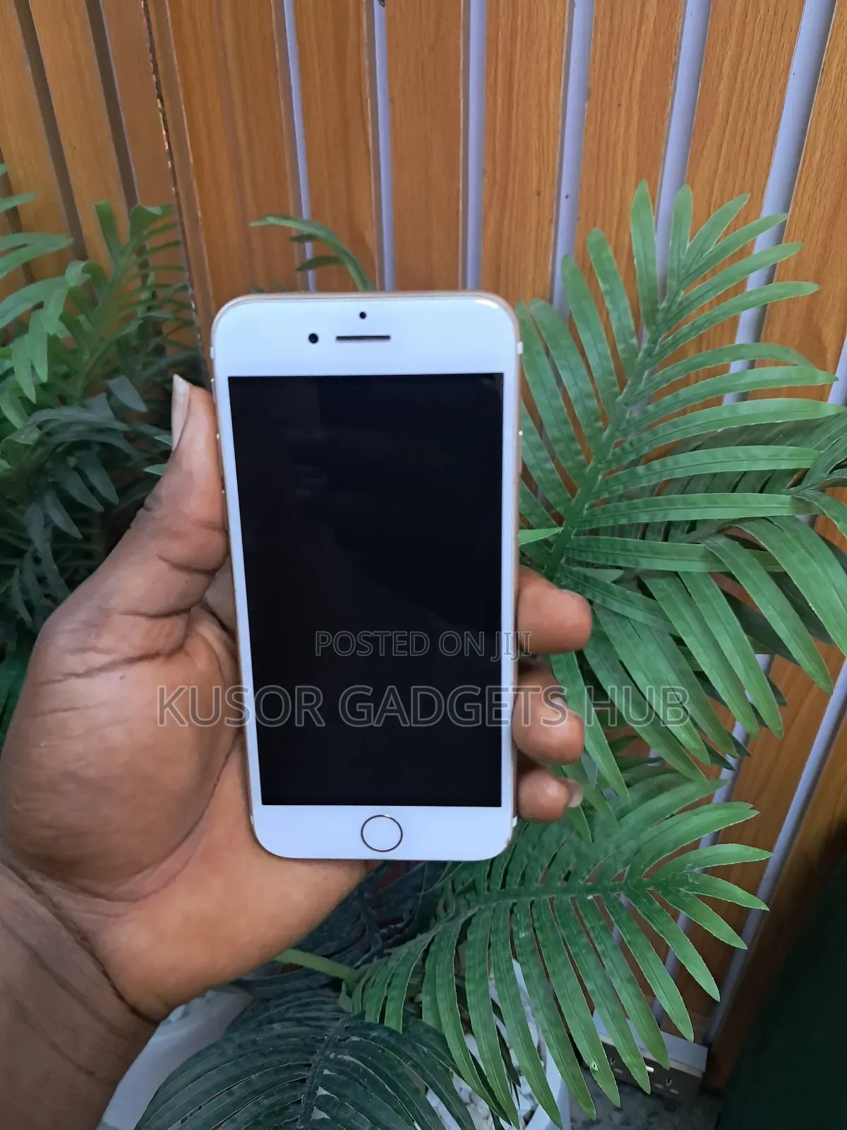 Apple iPhone 7 128 GB Gold