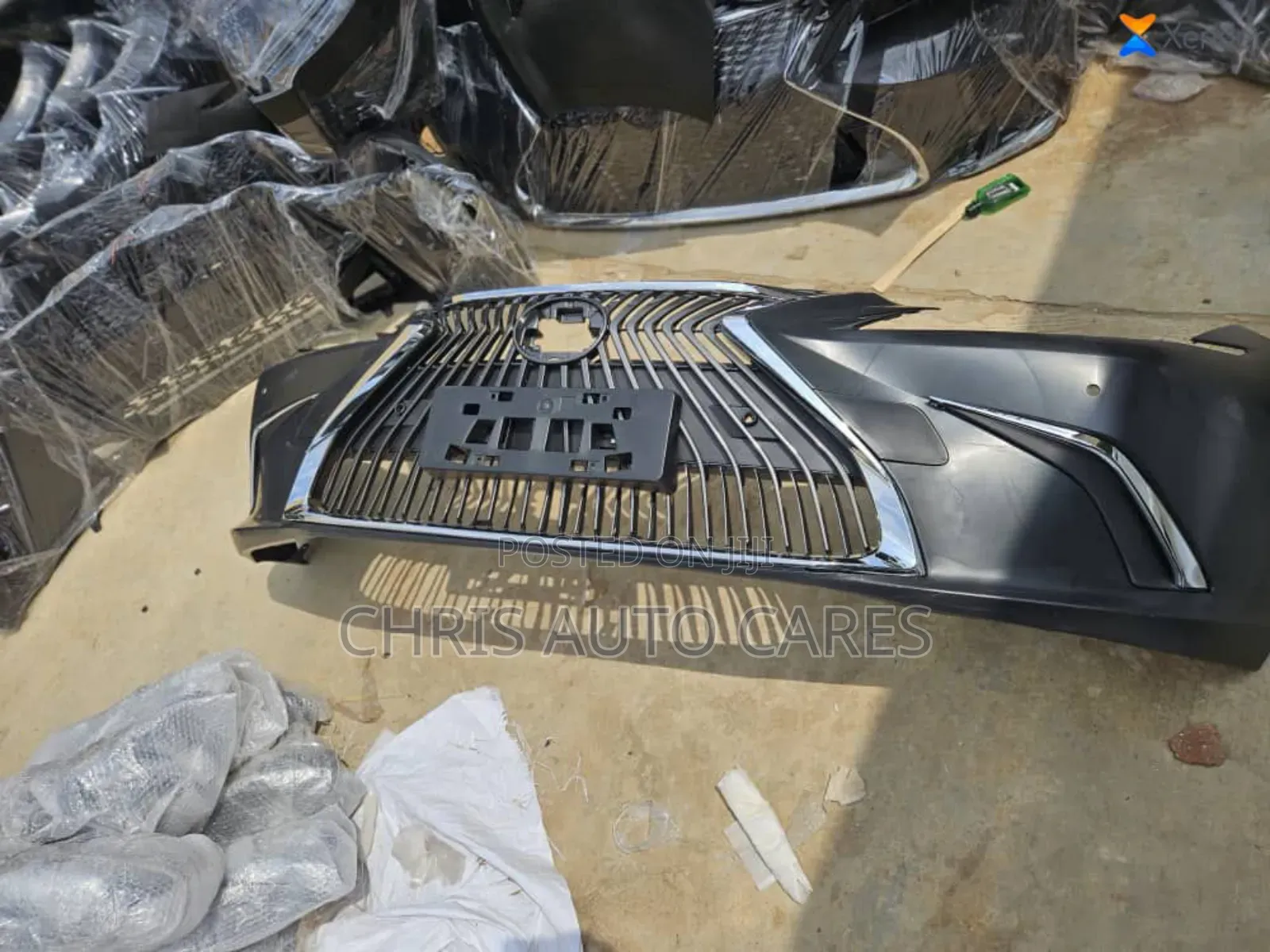 Complete Front Bumper for Es 350 2018