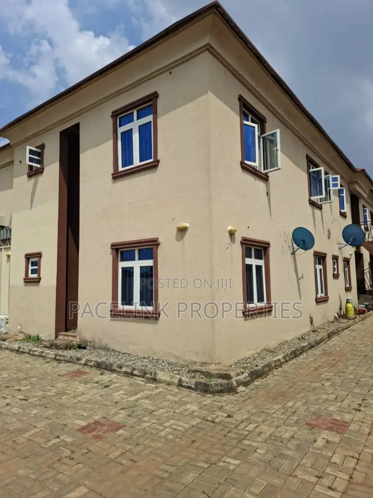 3bdrm Duplex in Abiola Estate Ipaja,, Alimosho for sale