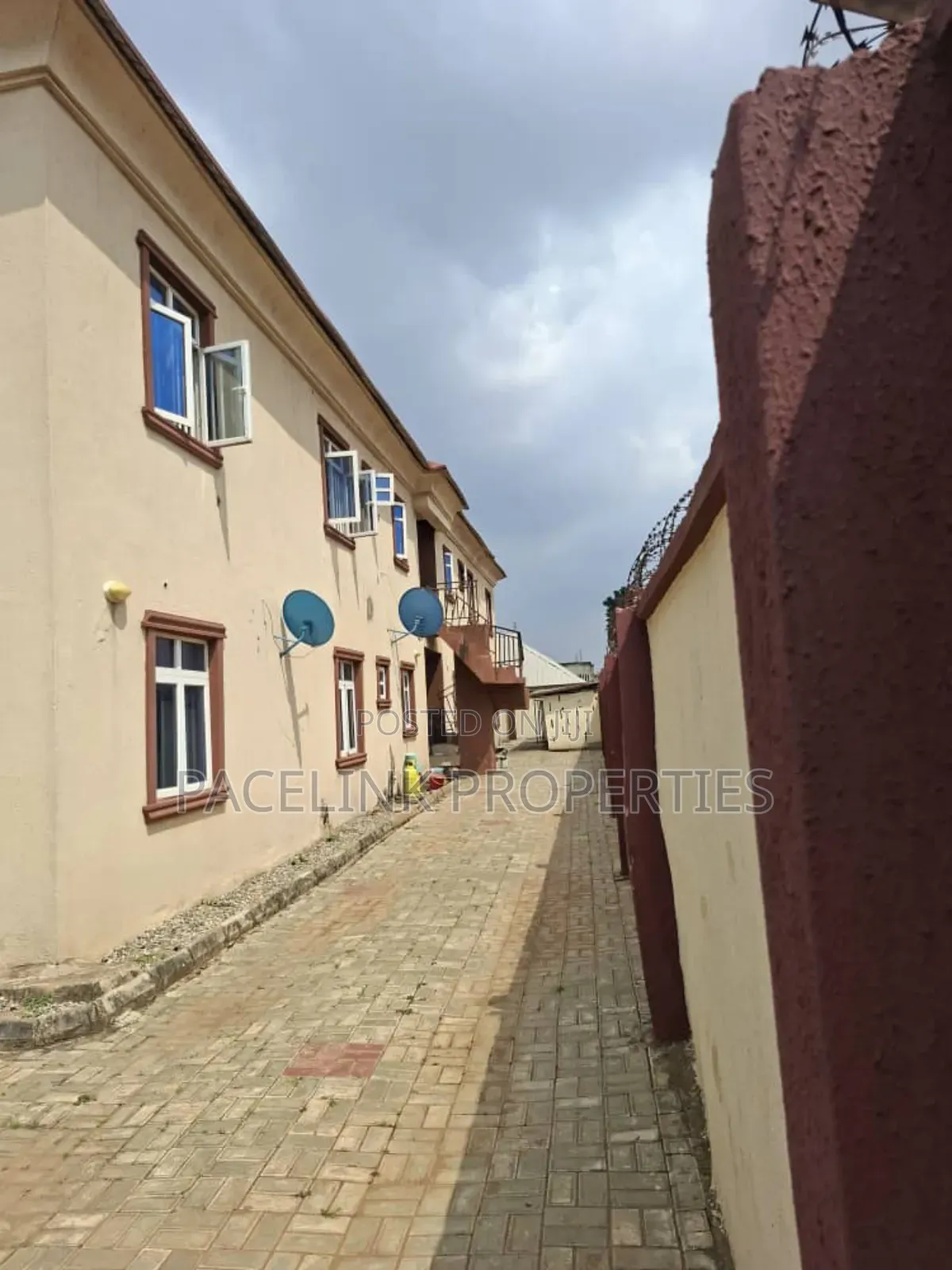 3bdrm Duplex in Abiola Estate Ipaja,, Alimosho for sale
