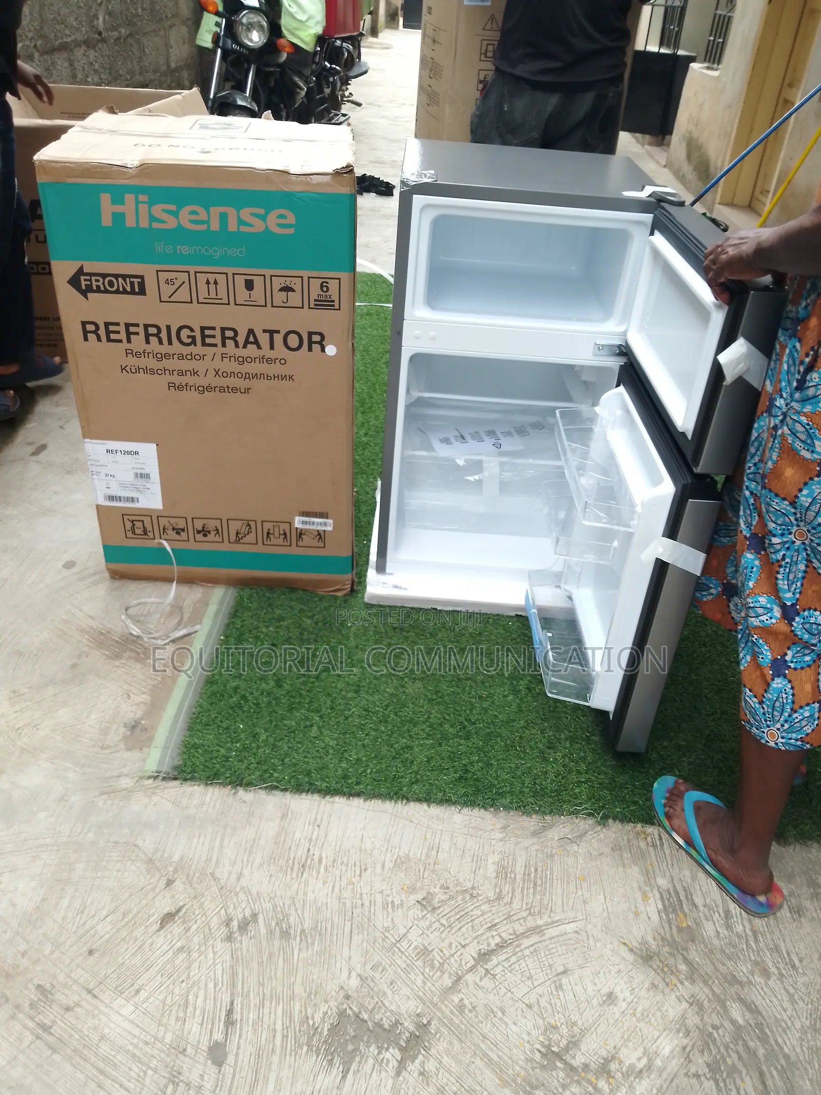 Hisense 87l Top Freezer Double Door Refrigerator