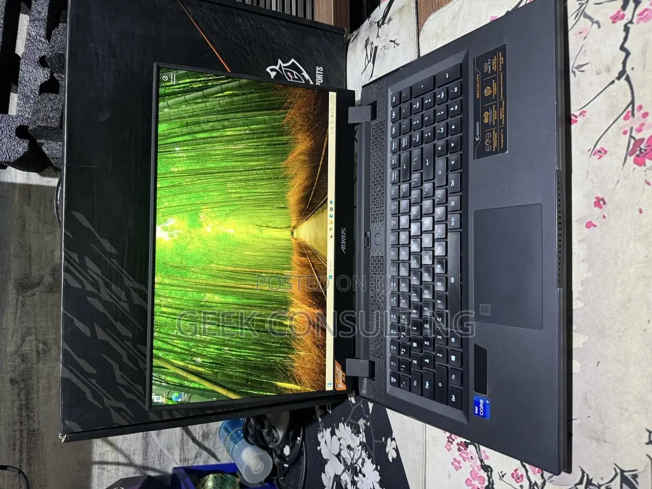 Laptop Gigabyte AORUS 17G 32GB Intel Core i7 SSD 512GB