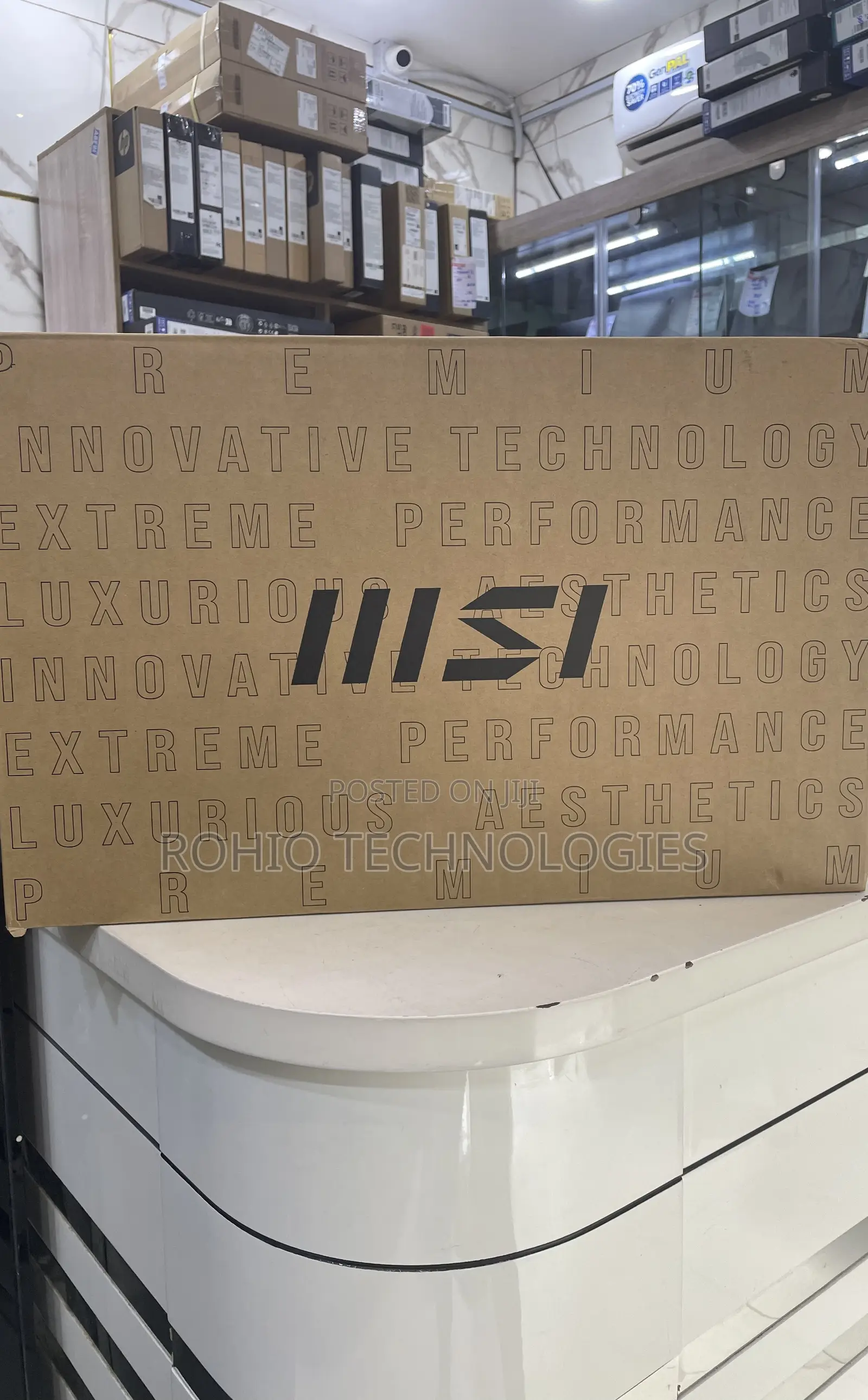 New Laptop MSI Katana 15 16GB Intel Core I7 SSD 1T
