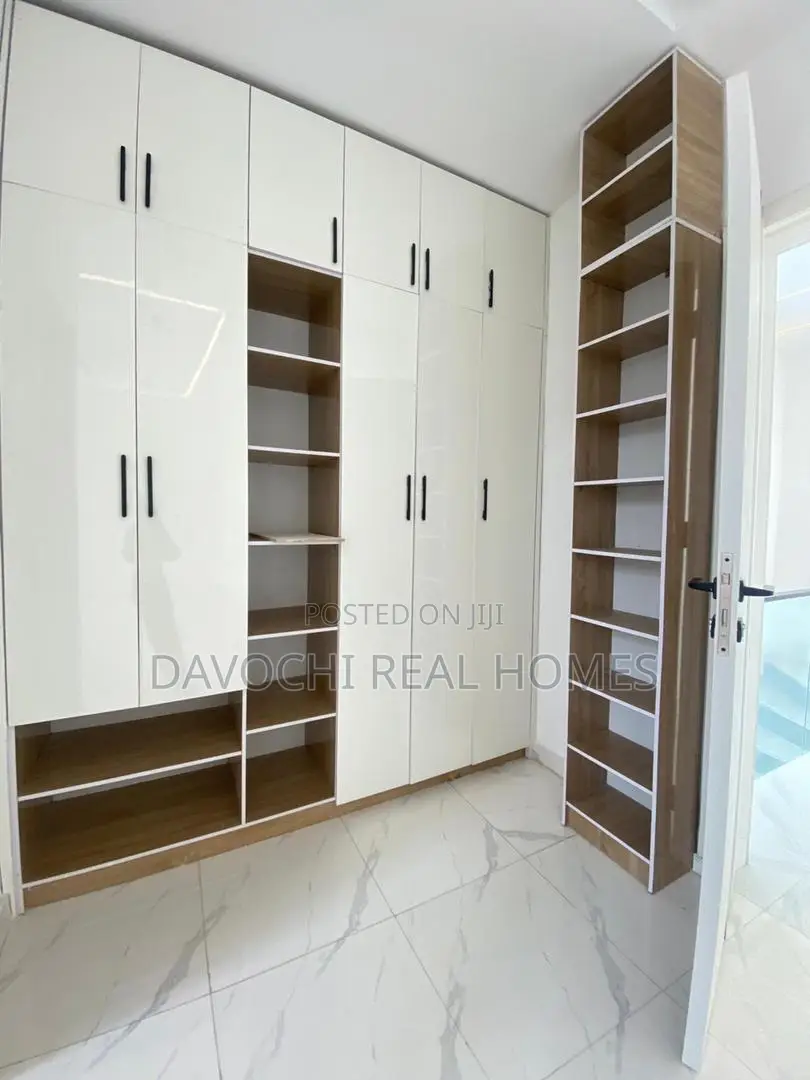 4bdrm Duplex in Ikate for rent