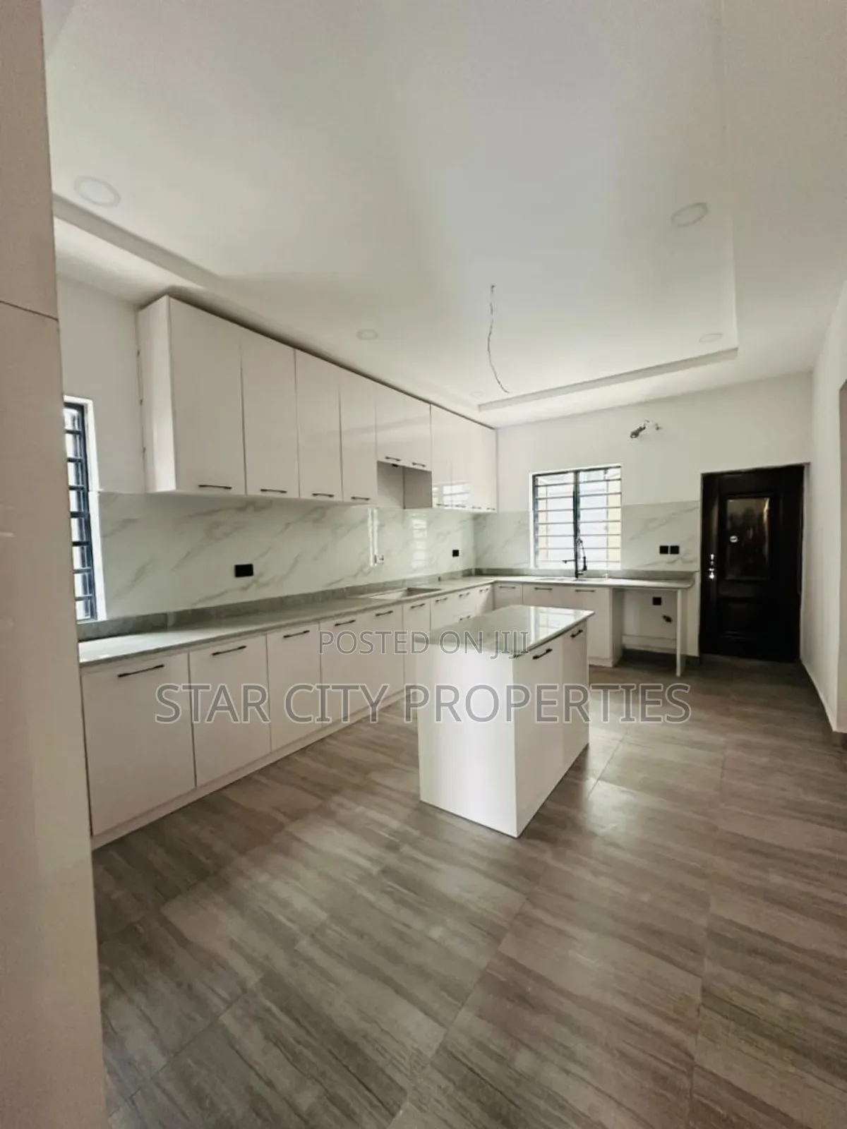 4bdrm Duplex in Ikeja, Allen Avenue for sale