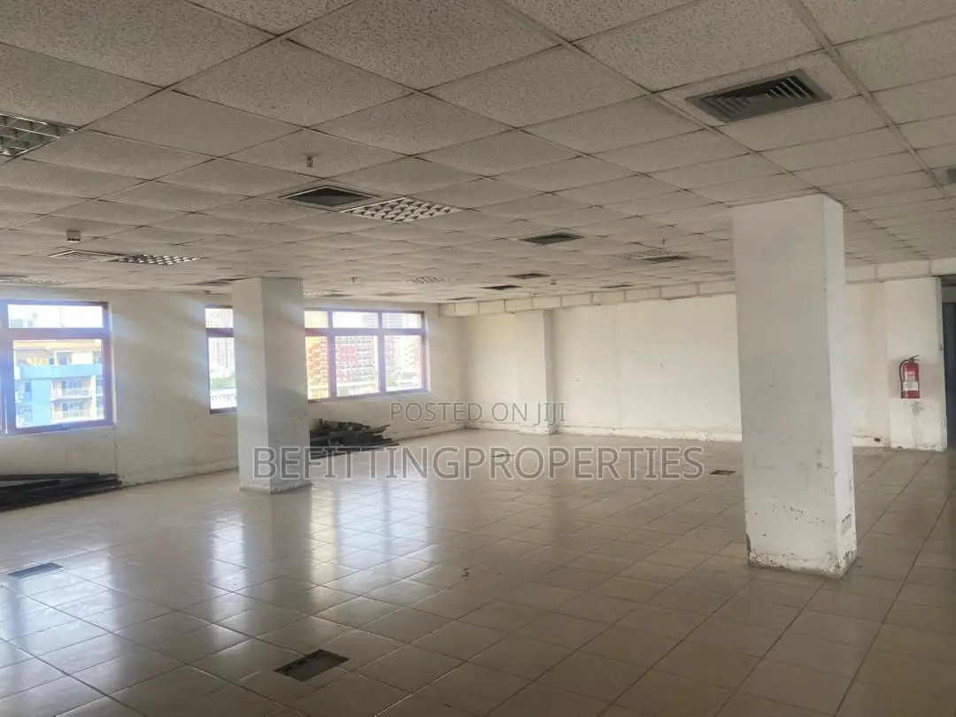 650 SQM Serviced Office Space
