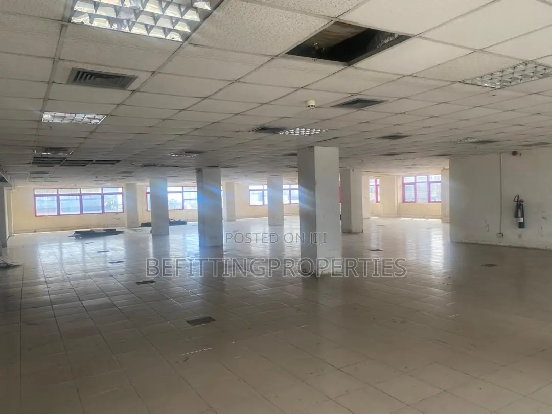 650 SQM Serviced Office Space