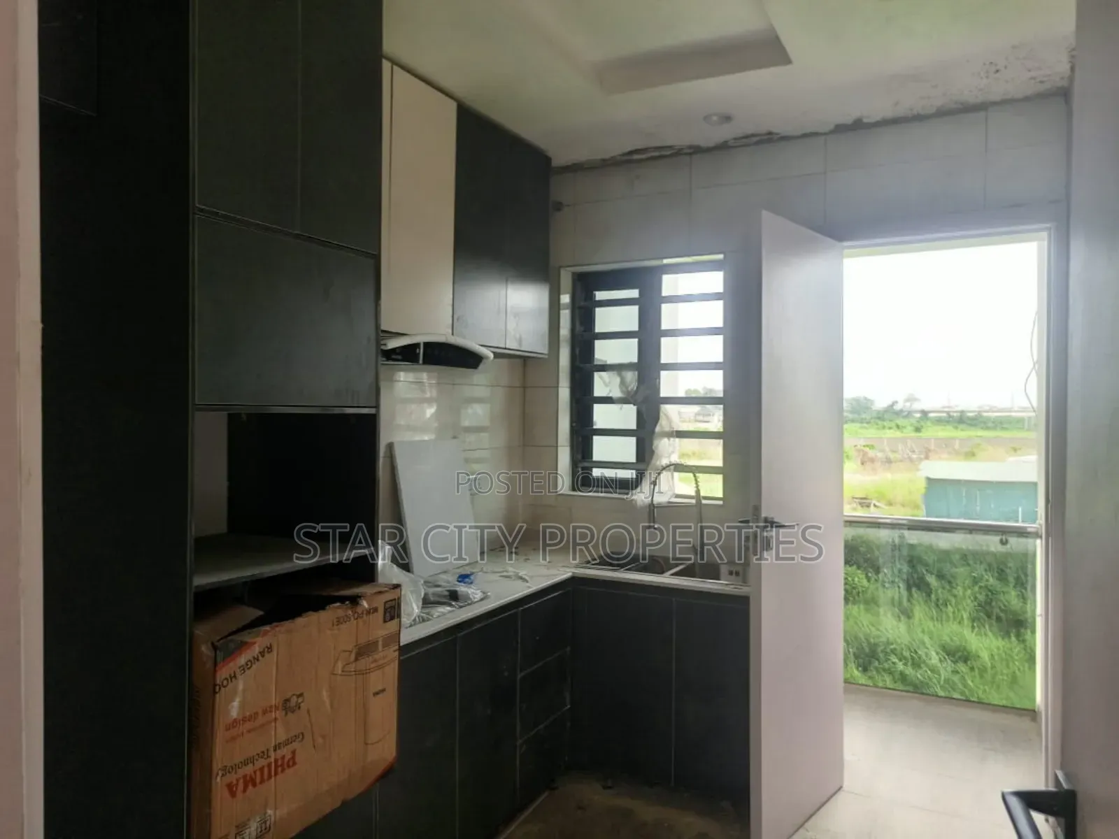 3bdrm Apartment in Opebi for sale