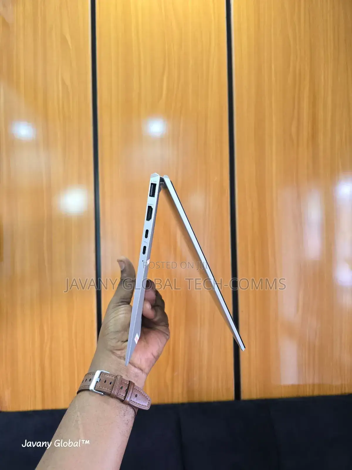 Laptop HP EliteBook x360 1030 G8 16GB Intel Core i7 SSD 256GB