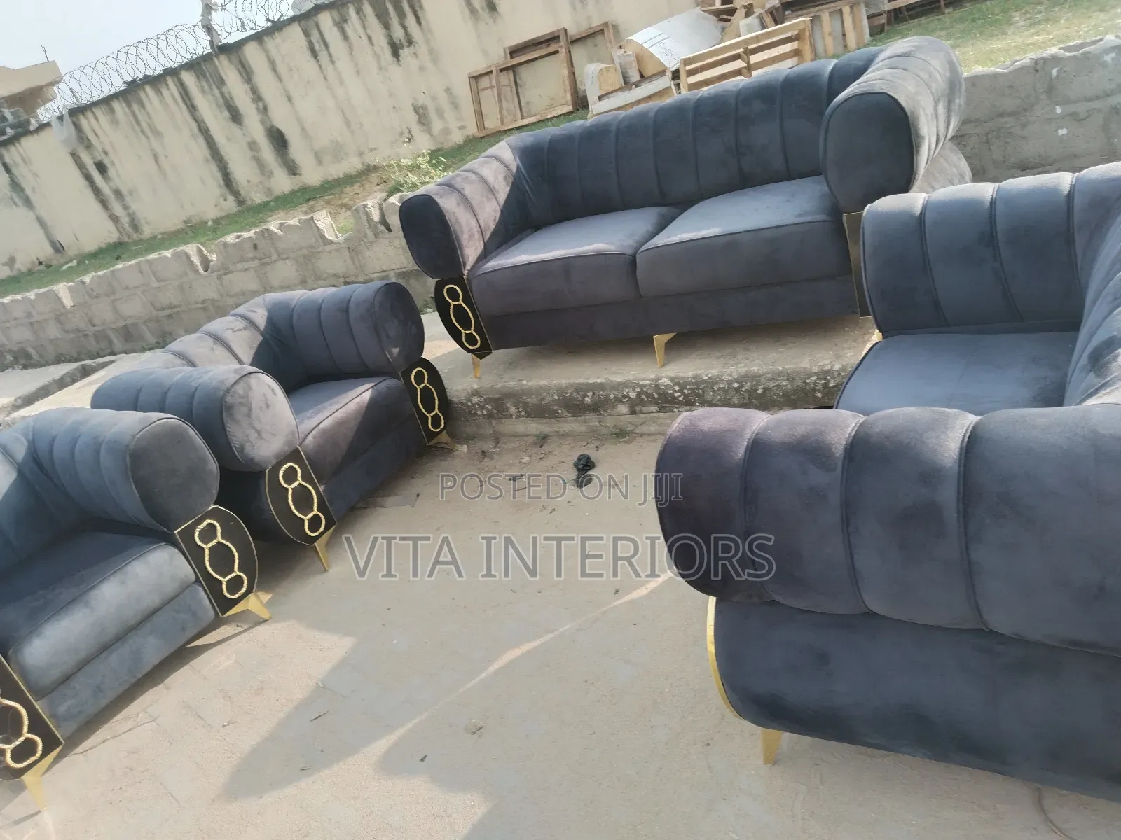 Full Set Sofa