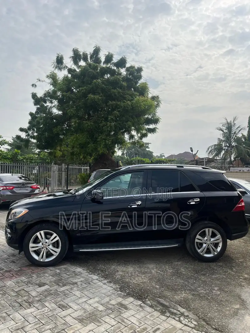 Mercedes-Benz M Class ML350 4MATIC 4dr SUV AWD (3.5L 6cyl 7A) 2015