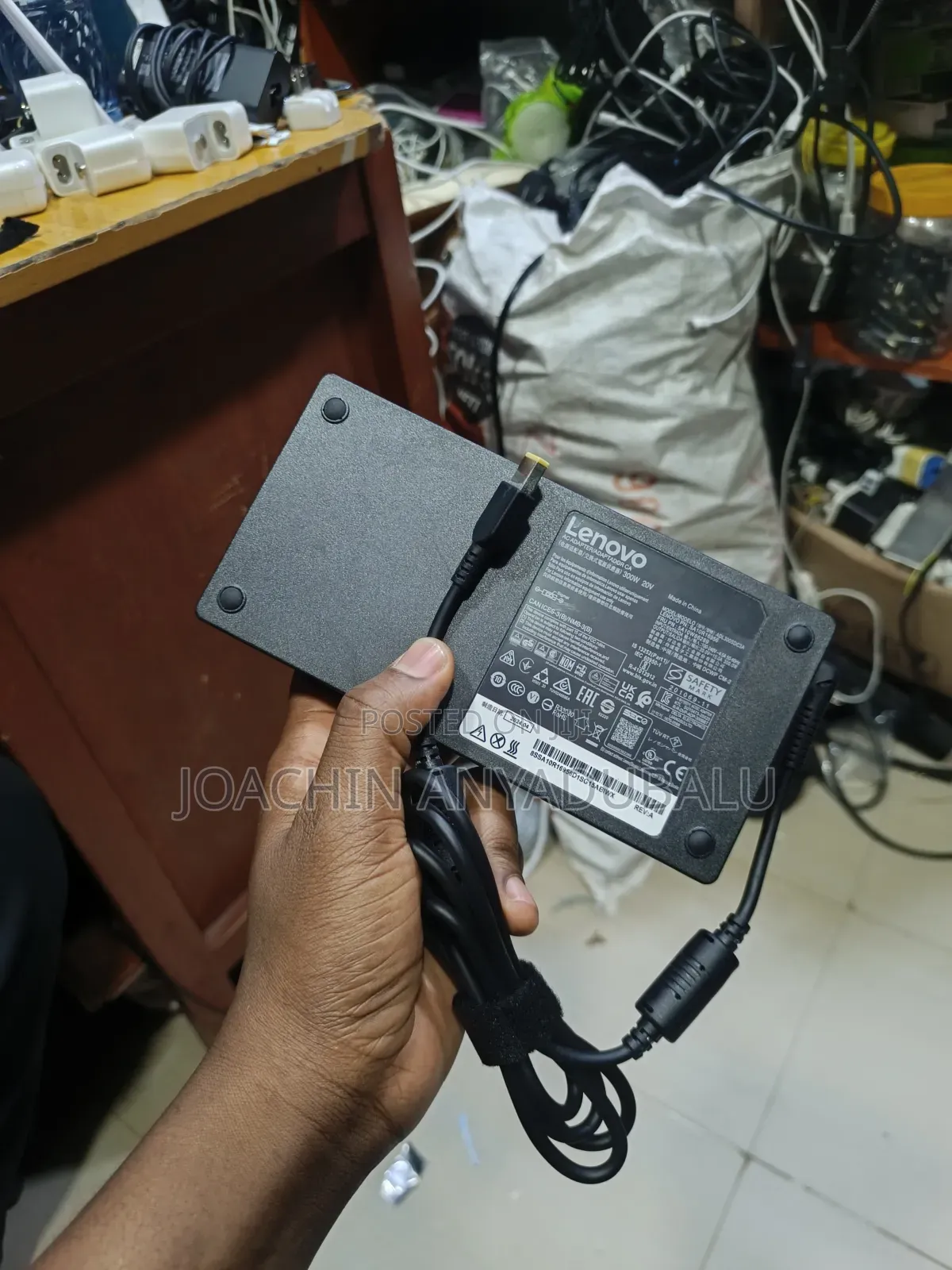 Lenovo Laptop Charger Adapter 300w (Watts) 20v 15a