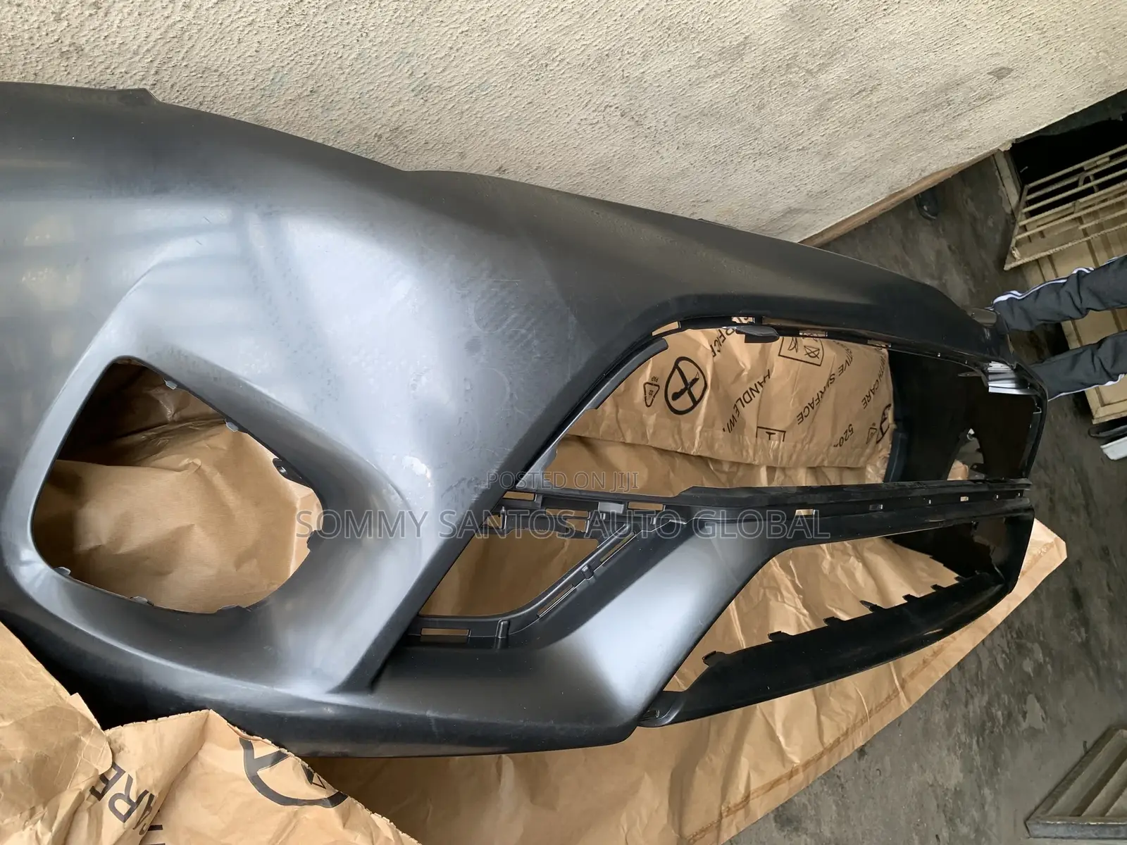 Original New Front Bumper for Toyota Avensis Available