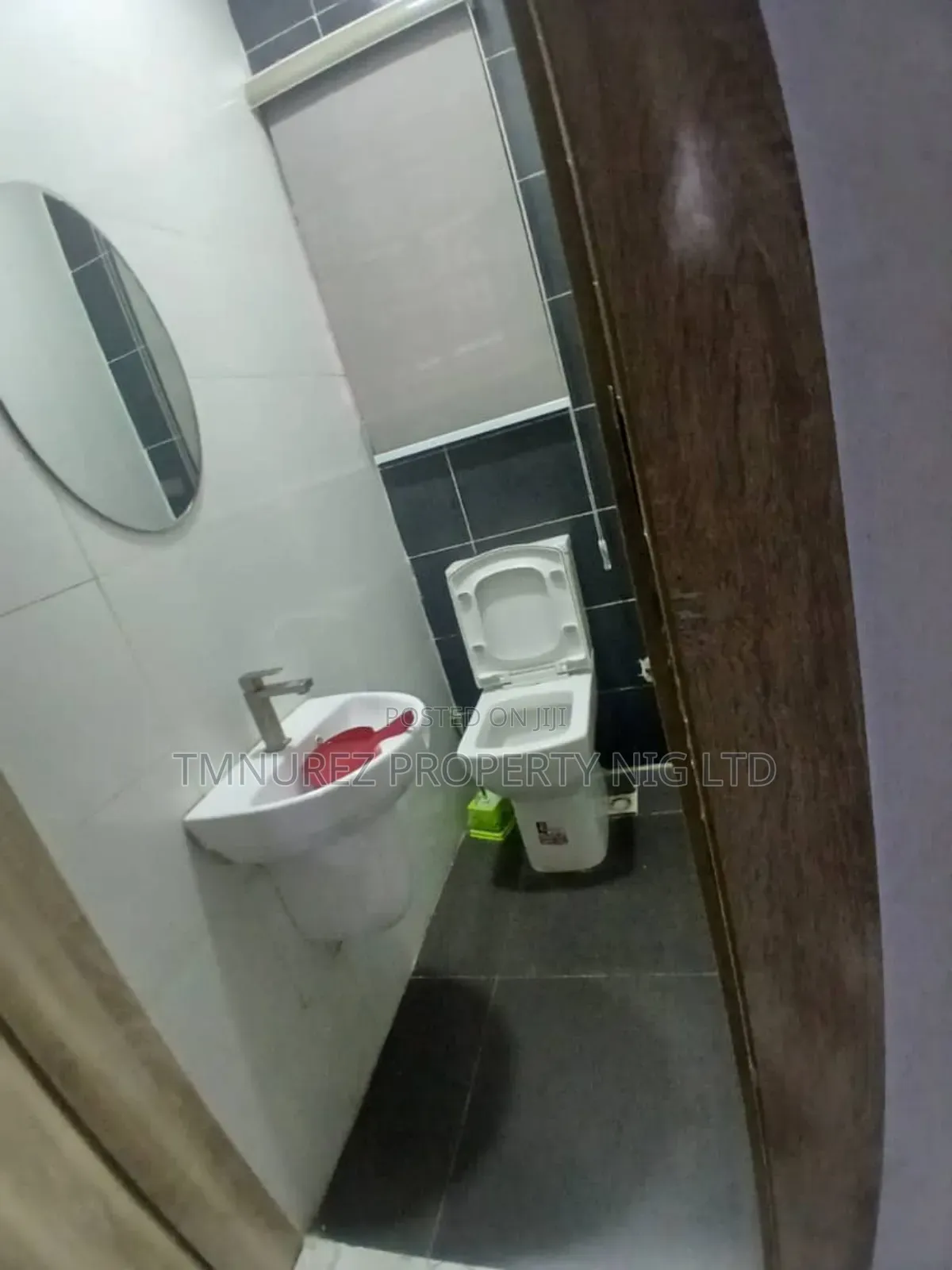 Furnished 3bdrm Duplex in Orchild Road, Chevron for rent