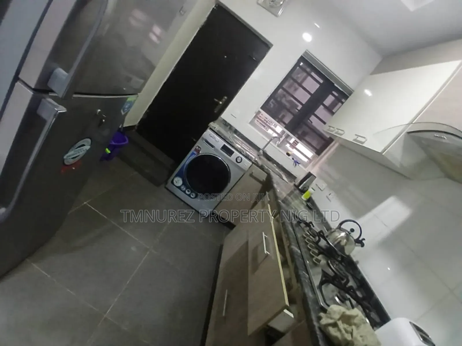 Furnished 3bdrm Duplex in Orchild Road, Chevron for rent