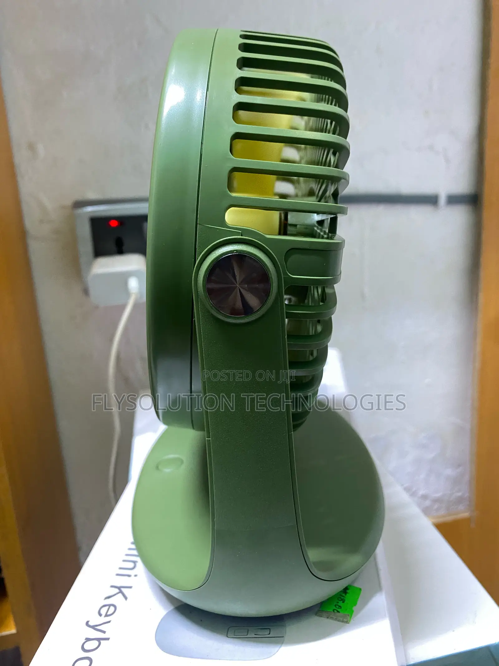 Yoobao 10000mah Rechargeable Strong Wind Desktop Fan F2 Pro