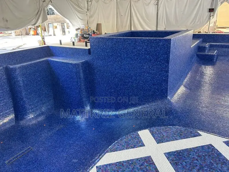 Blues Swimming Pool Construction Company