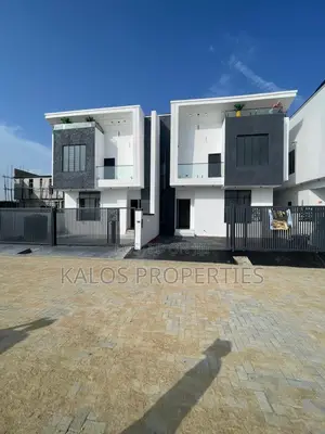 4bdrm Duplex in Ajah Lekki Lagos for sale