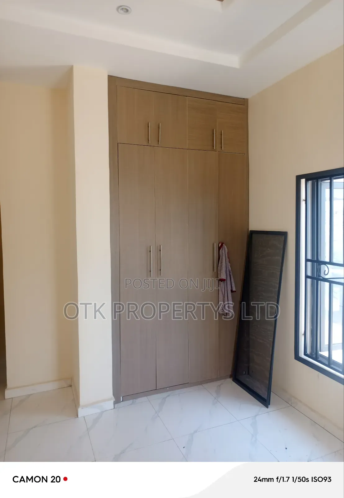 2bdrm Block of Flats in Peace Layout for rent