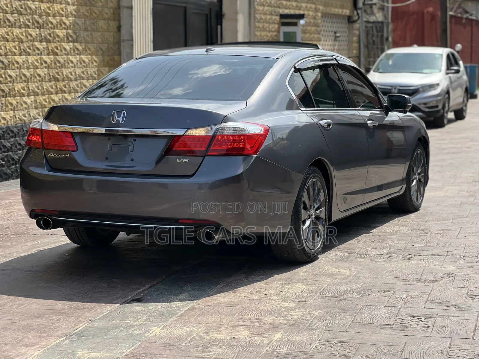 Honda Accord Touring V-6 4dr Sedan (3.5L 6cyl 6A) 2014 Gray