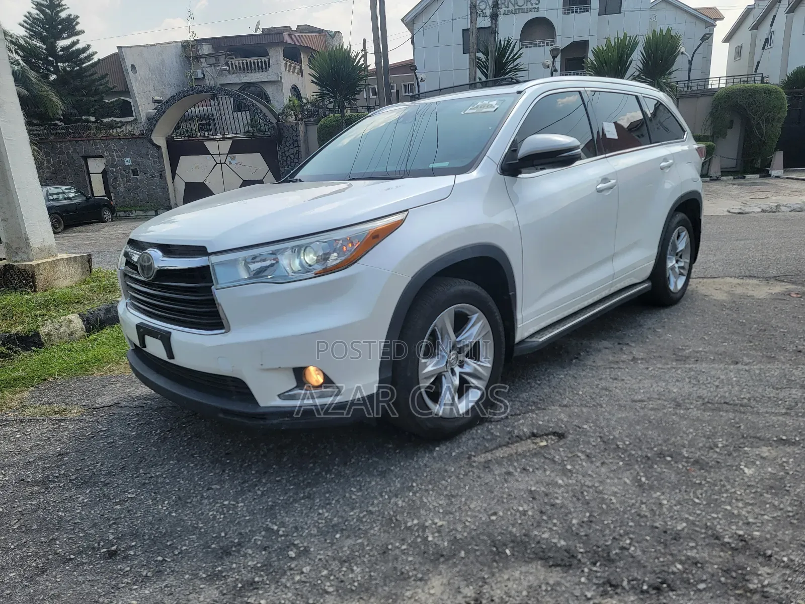 Toyota Highlander Limited Platinum 4dr SUV (3.5L 6cyl 6A) 2015 White