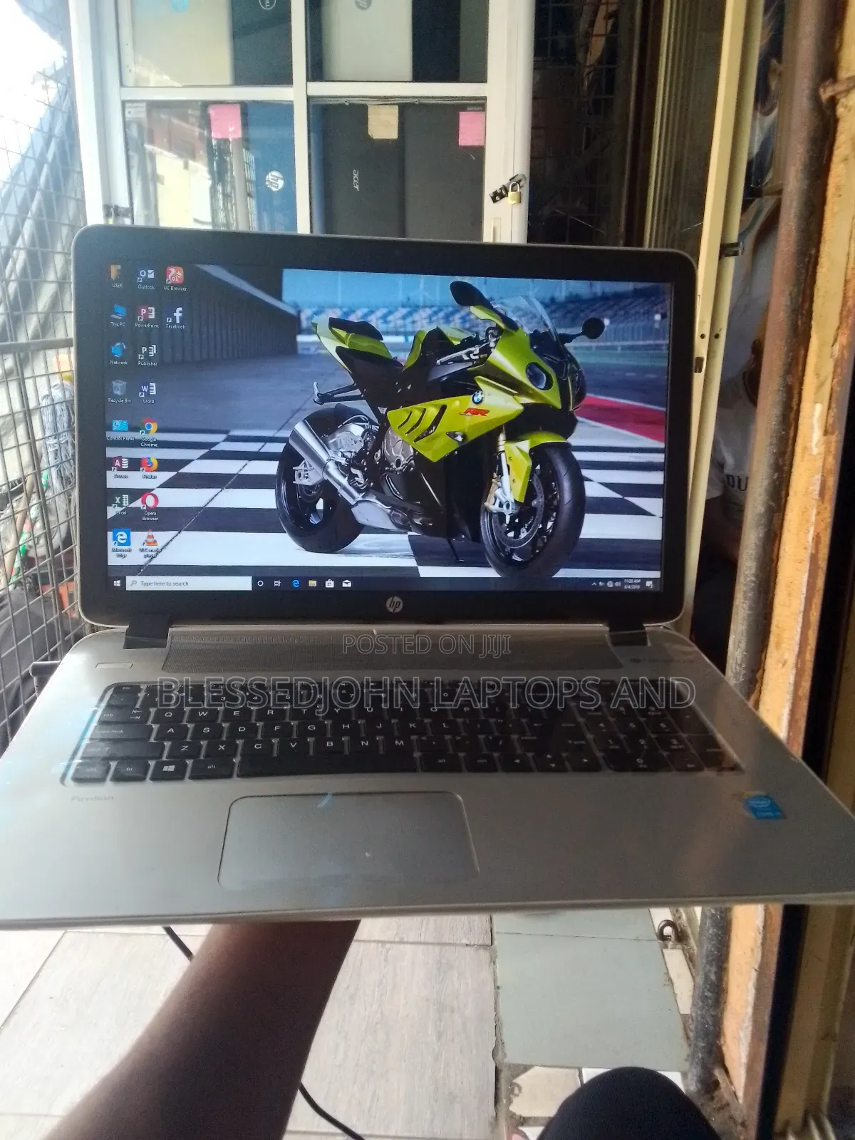Laptop HP Pavilion 17 8GB Intel Core I5 HDD 640GB
