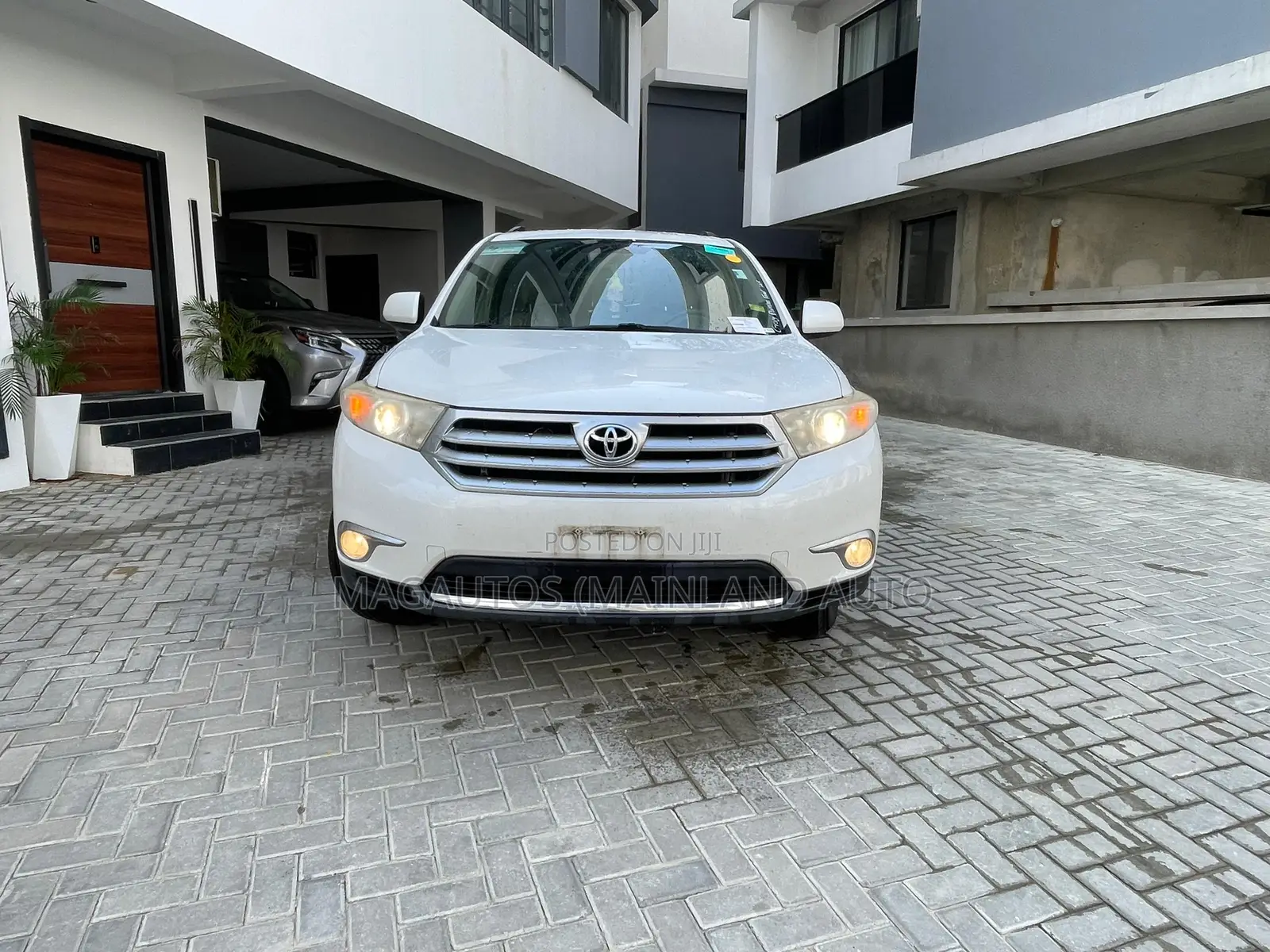 Toyota Highlander 2011 White