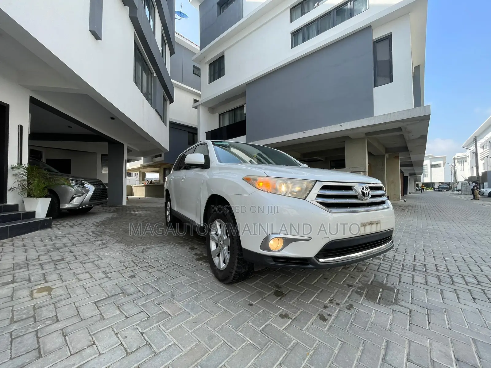 Toyota Highlander 2011 White