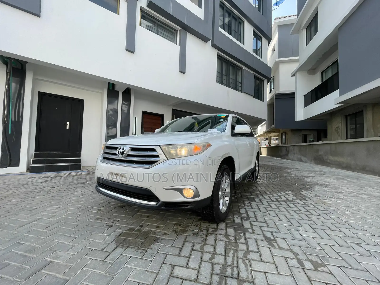 Toyota Highlander 2011 White