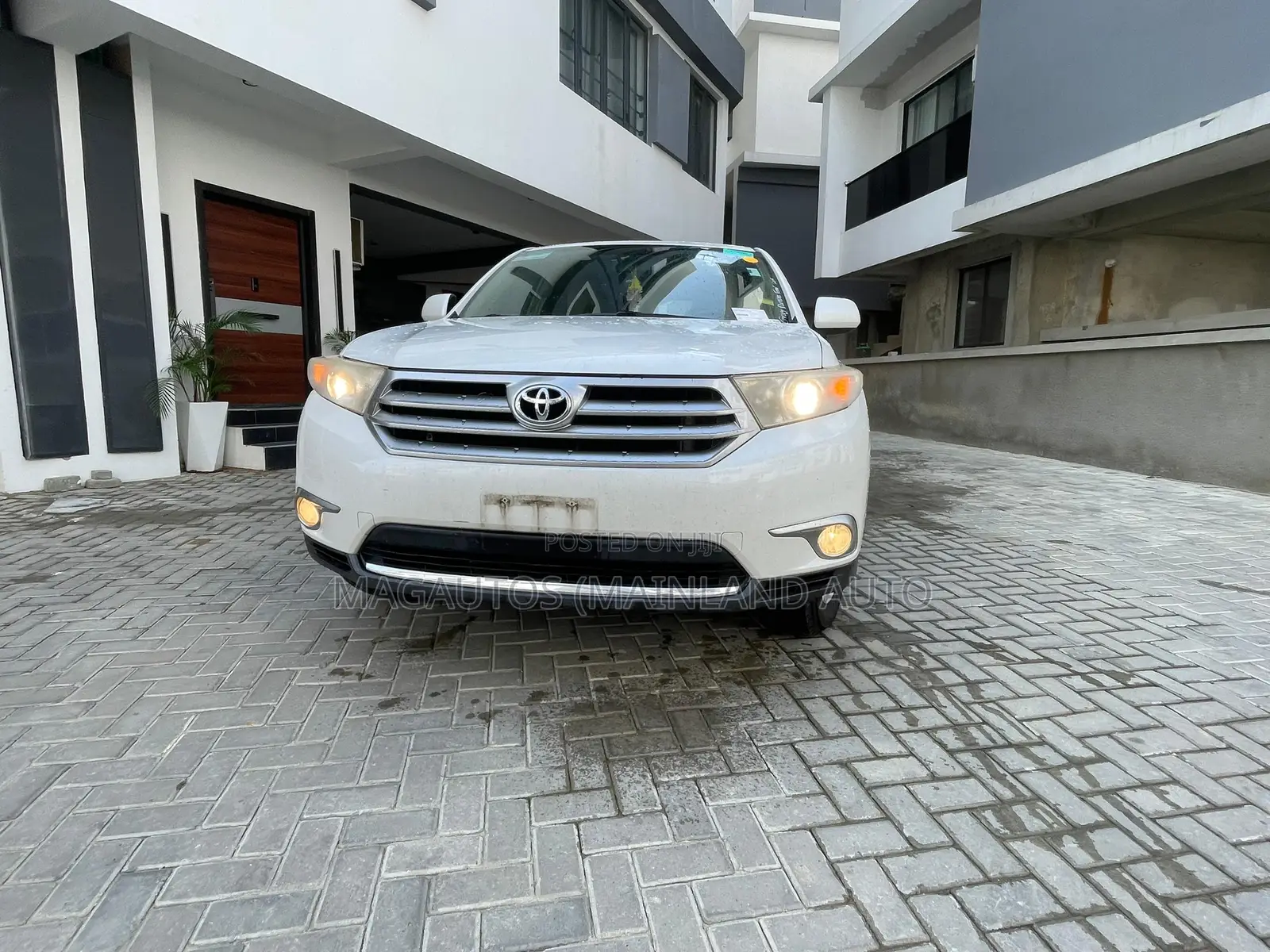 Toyota Highlander 2011 White