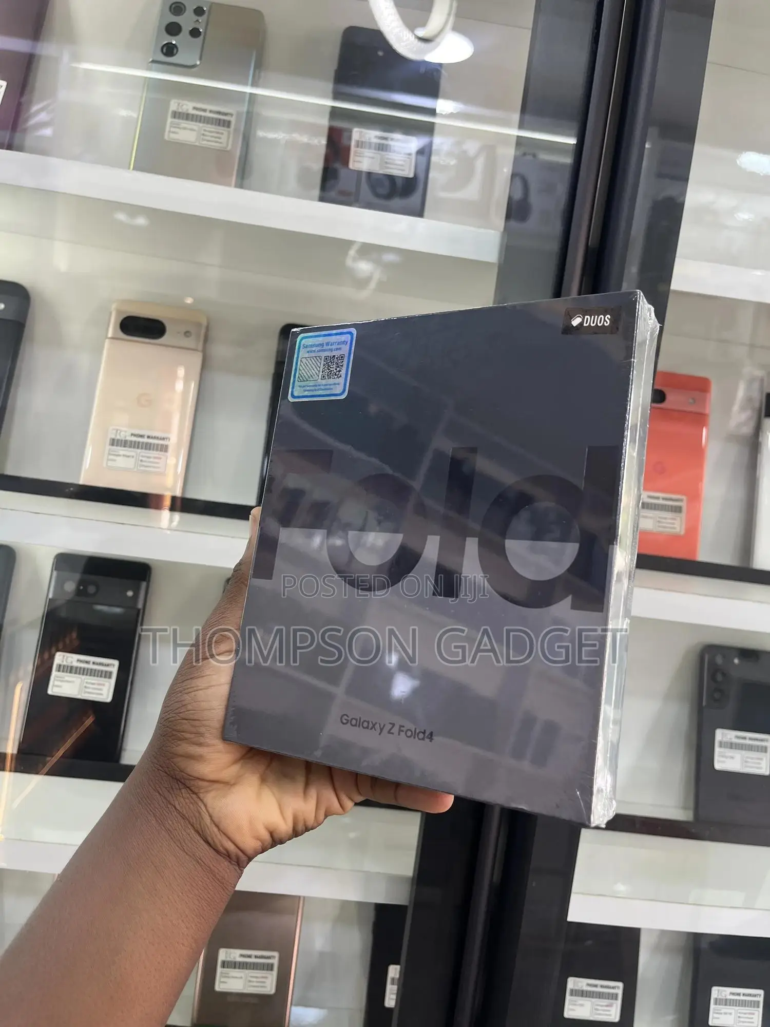 New Samsung Galaxy Z Fold4 256 GB Black