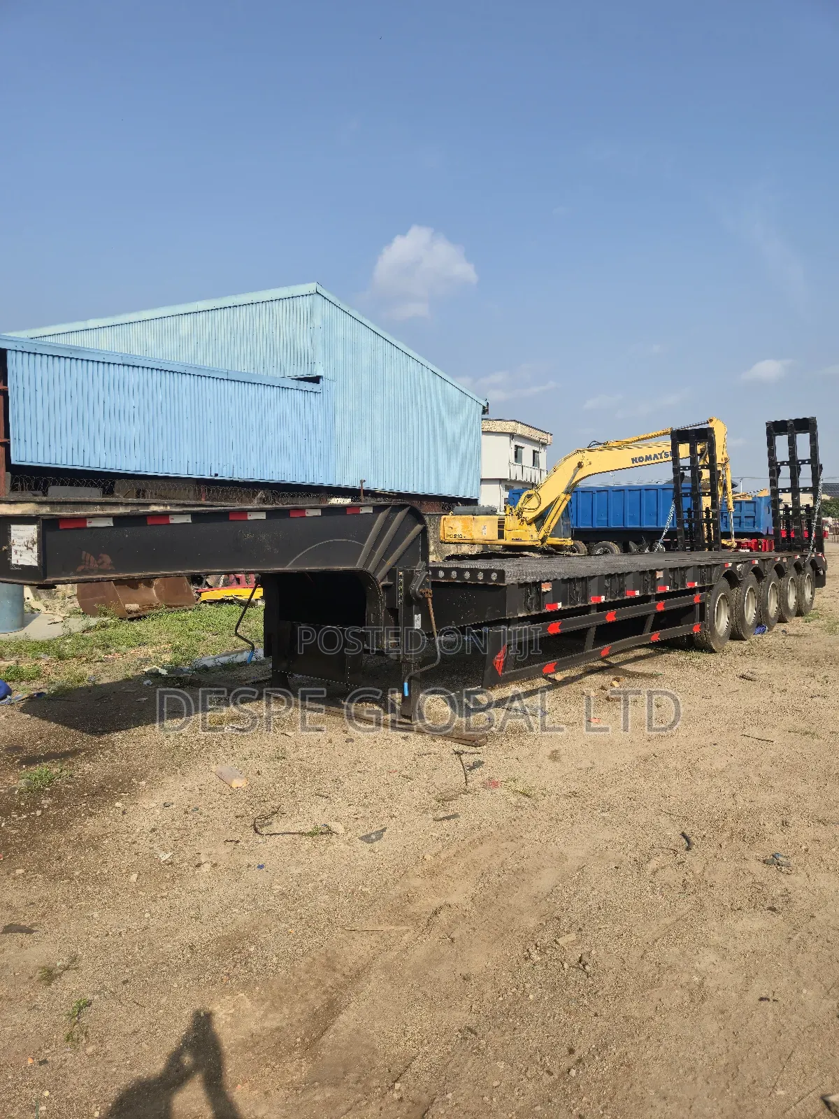 120tons Back Laoder 40feet Lowbed Trailer.