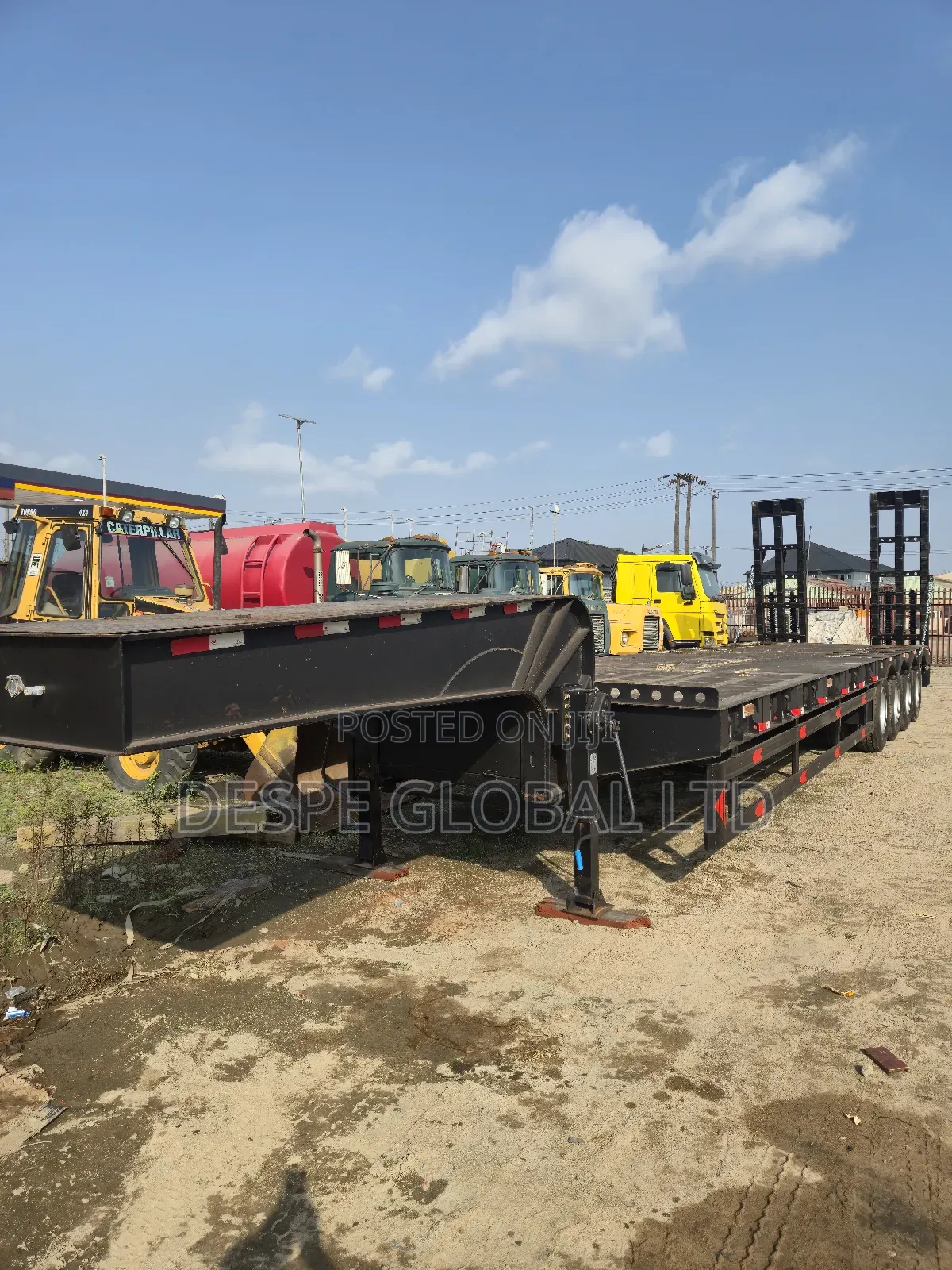 100tons Backloader Lowbed Trailer With Four Axles and 16tyres