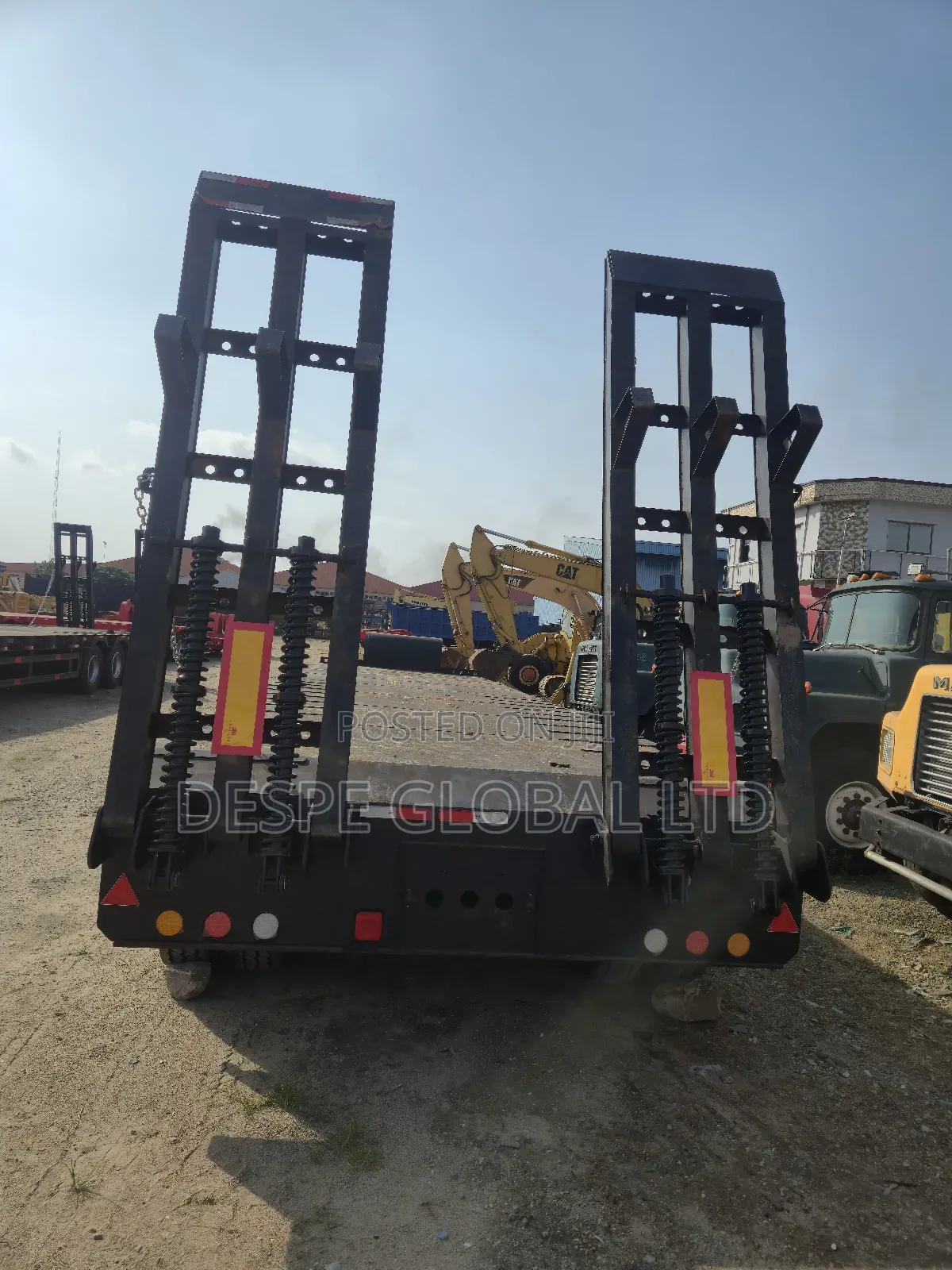 100tons Backloader Lowbed Trailer With Four Axles and 16tyres