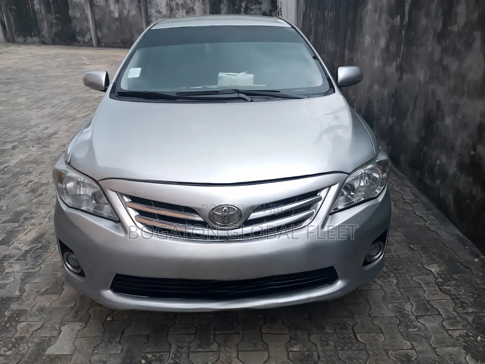 Sweet Toyota Corolla for Rent (Silver)