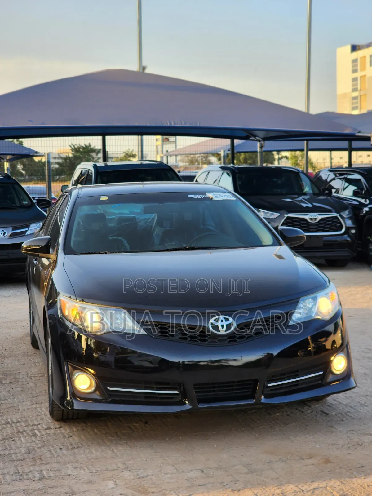 Toyota Camry SE 4dr Sedan (2.5L 4cyl 6A) 2013 Black
