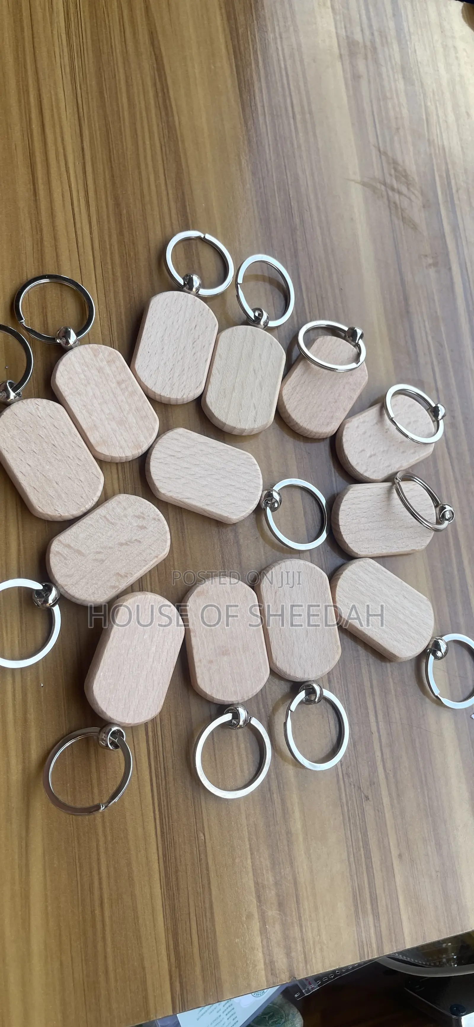 12pcs Blank Wooden Keychains (Key Holder)