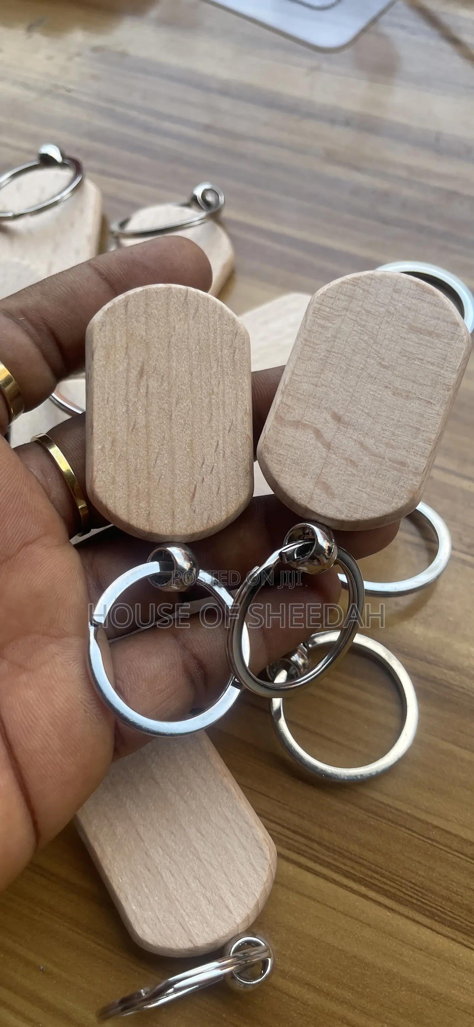 12pcs Blank Wooden Keychains (Key Holder)