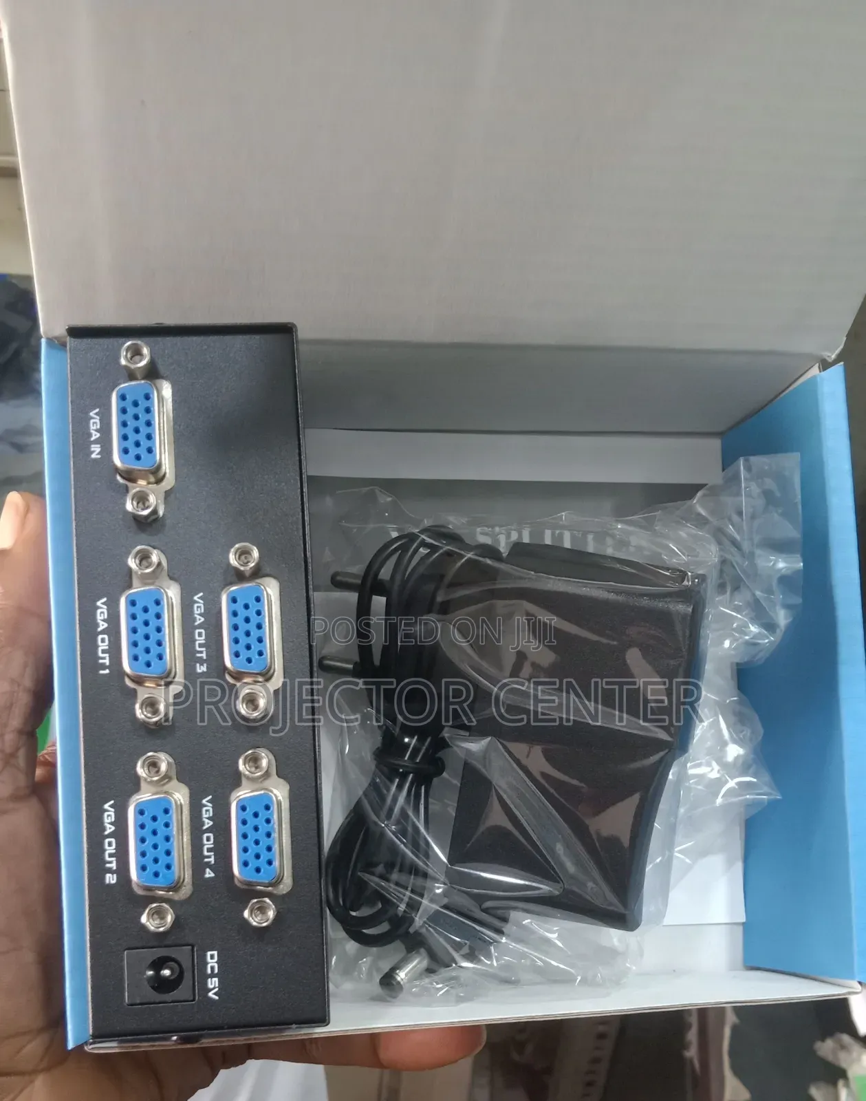 4-Port Vga Splitter