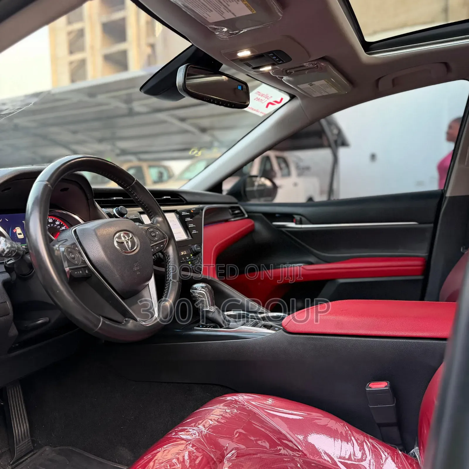 Toyota Camry XSE FWD (2.5L 4cyl 8AM) 2018 White