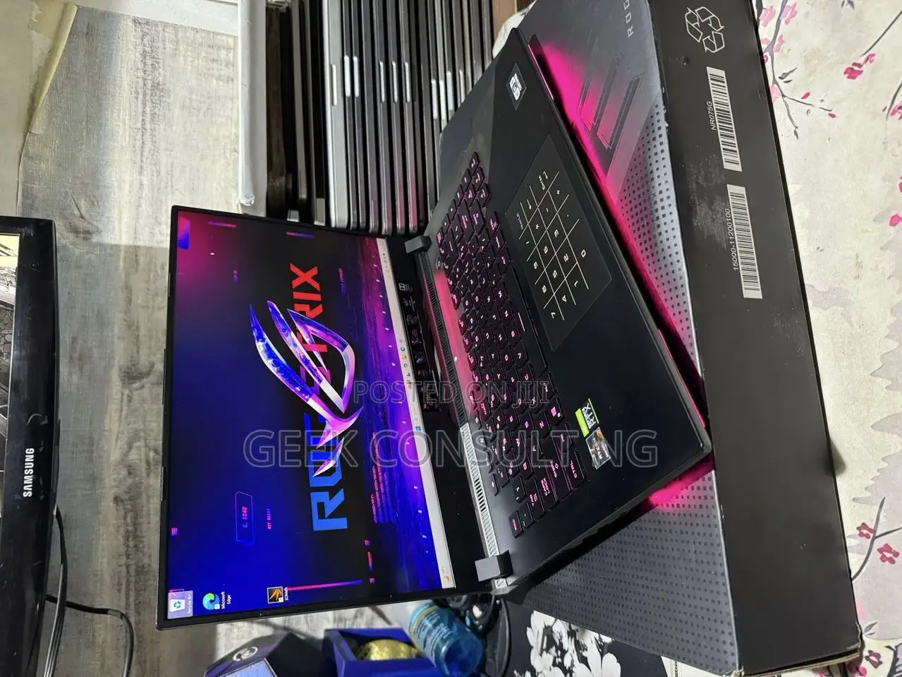 Laptop Asus ROG Strix SCAR 15 16GB AMD Ryzen 7 SSD 1T