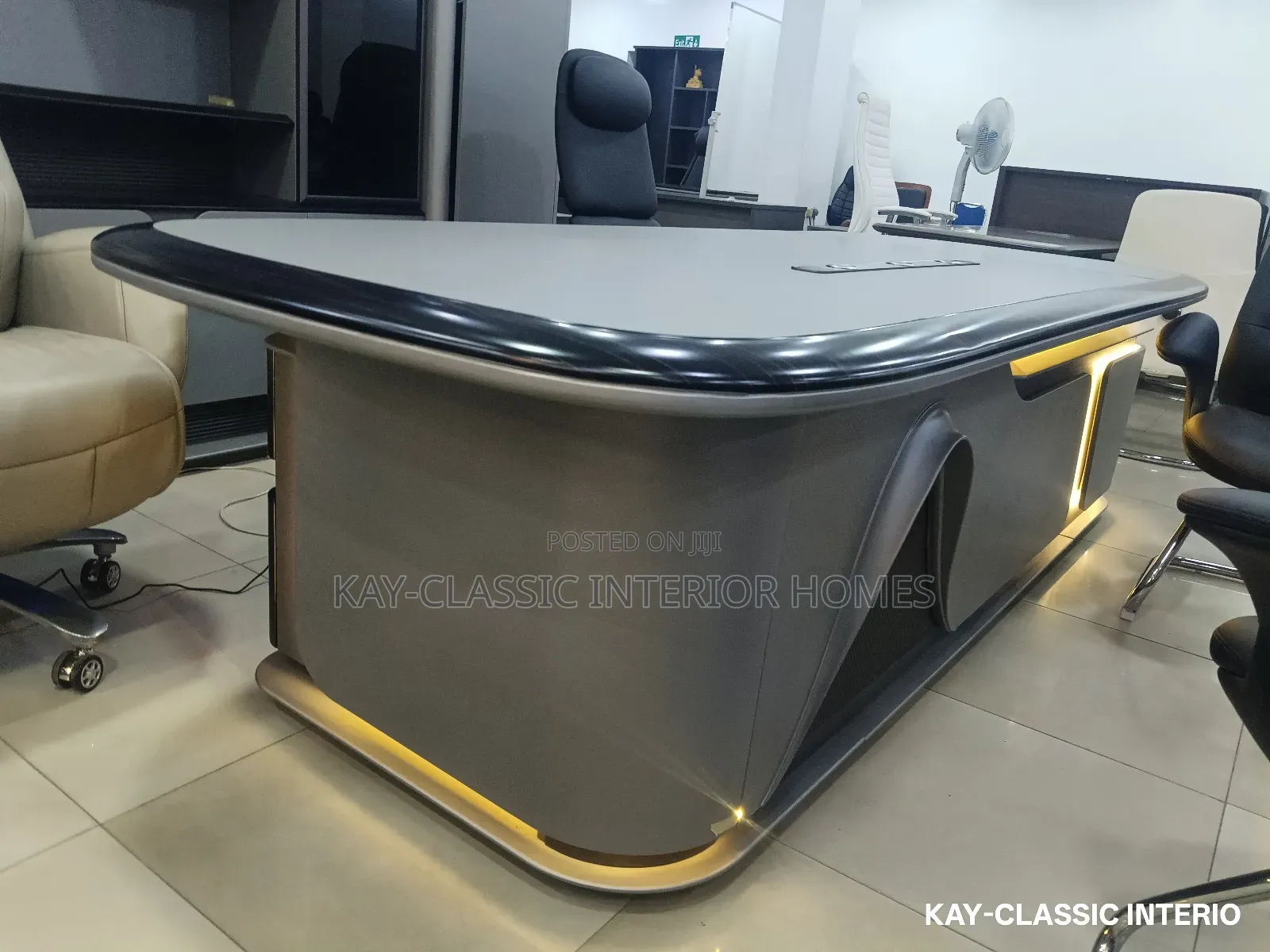 Superior Executive Office Table And Bookshelf With Led Lights