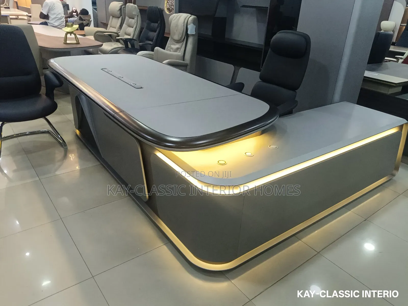 Superior Executive Office Table And Bookshelf With Led Lights