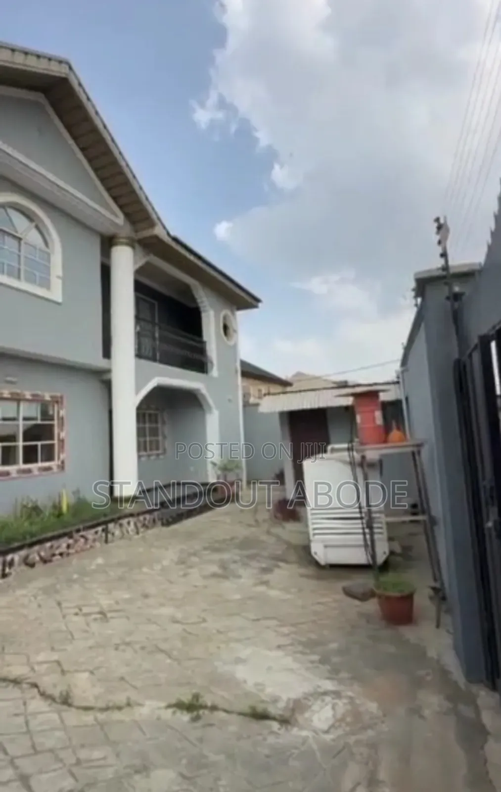 5bdrm Duplex in Off Agbe Road, Abule Egba for sale