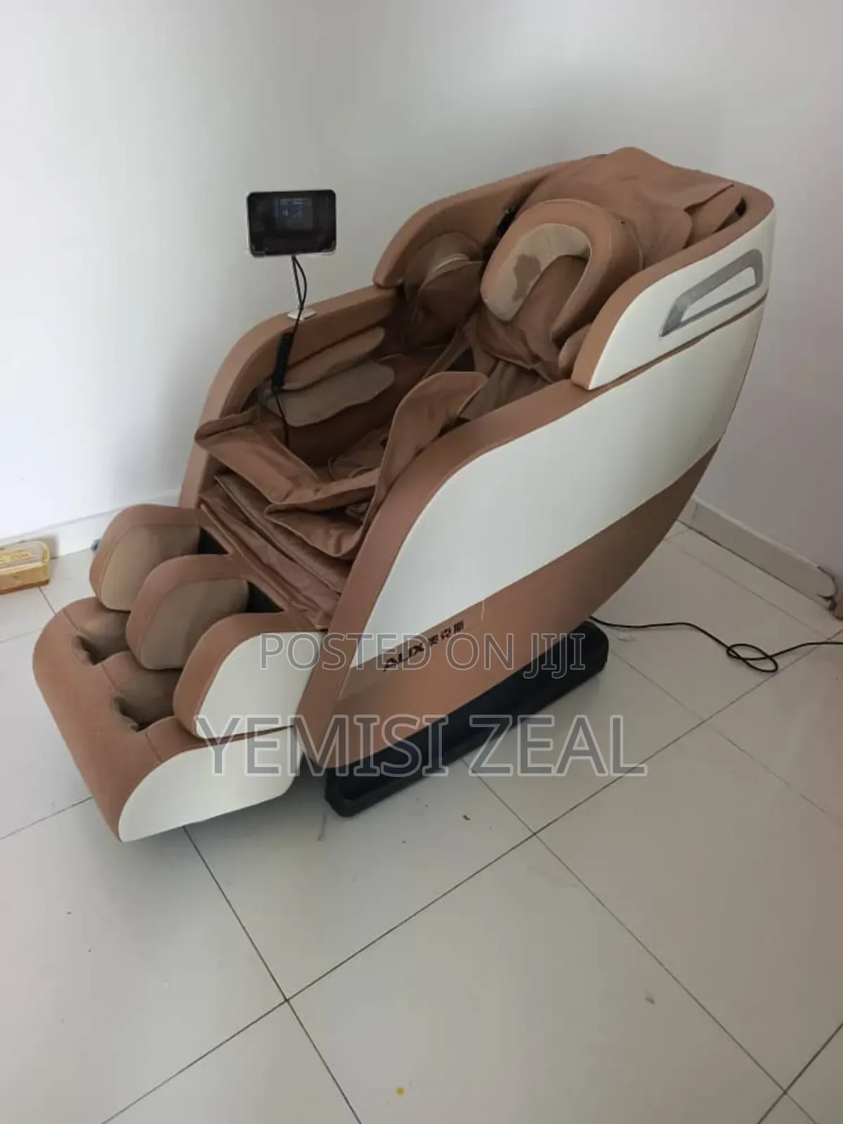 4d Luxury Massage Chair For Home And Commercial With Free Delivery