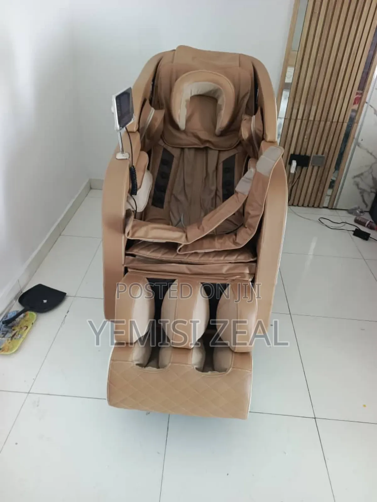 4d Luxury Massage Chair For Home And Commercial With Free Delivery