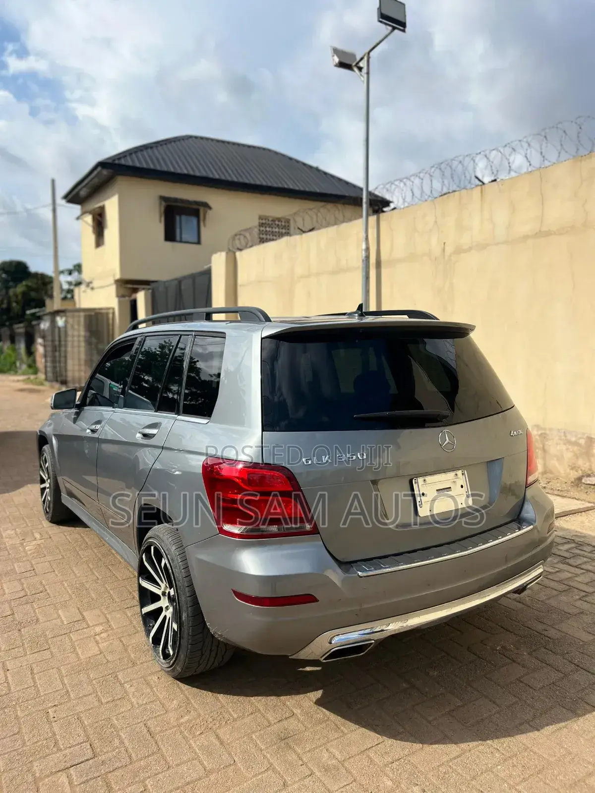 Mercedes-Benz GLK-Class 350 4MATIC 2014 Gray