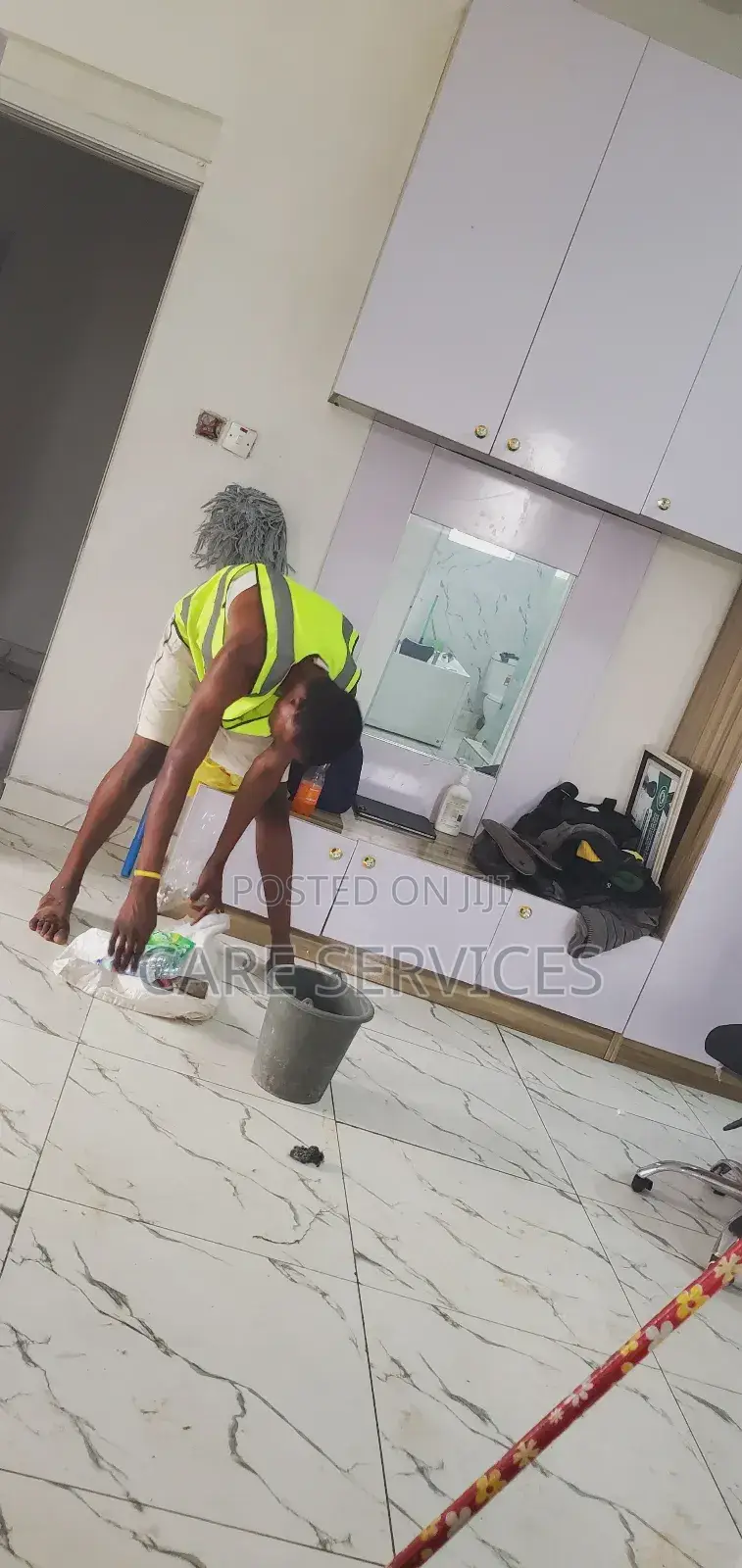 Apartment Cleaning/Stain Removal/Toilet Cleaning