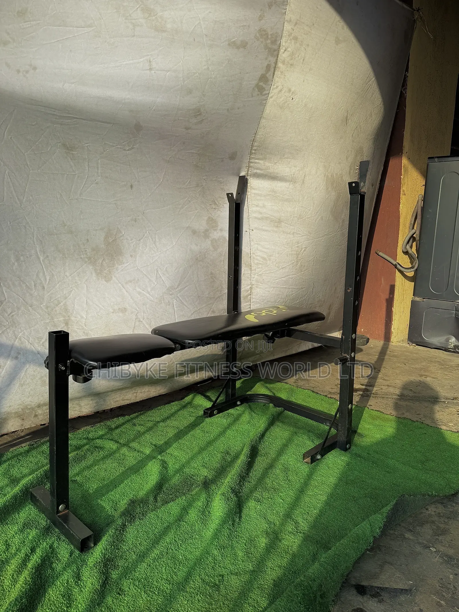 Weight Bench
